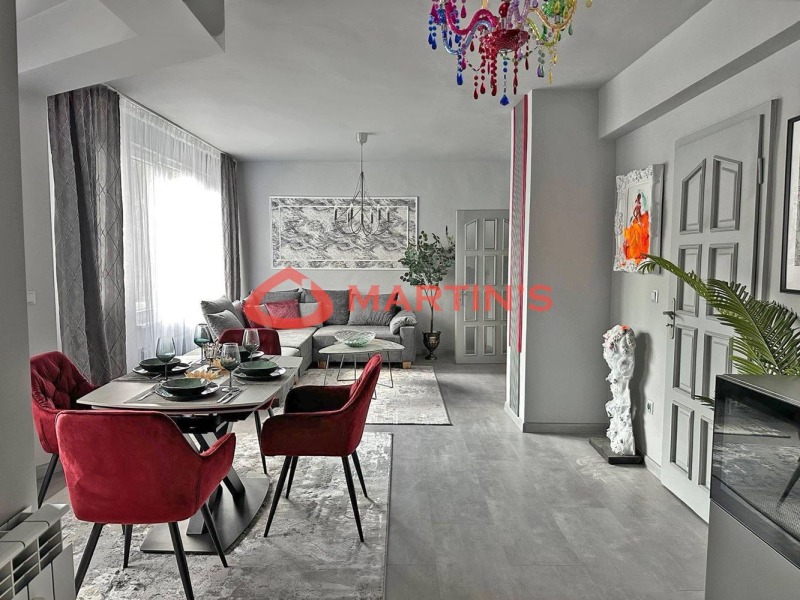 Дава под нем  2-стаен, град София, Изток •  900 EUR • ID 85016775 — holmes.bg - [1] 