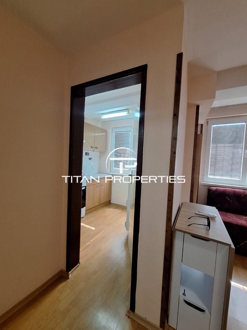 Kiadó  1 hálószoba Plovdiv , Marasa , 31 négyzetméter | 64199100 - kép [5]