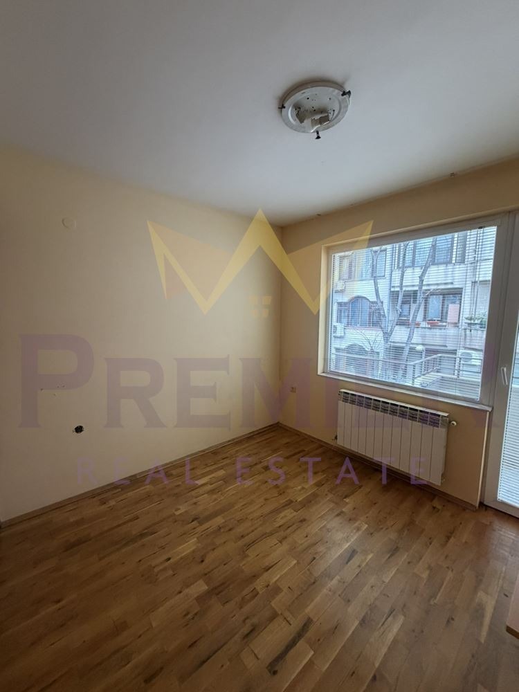 Дава под наем 3-СТАЕН, гр. Варна, Окръжна болница-Генерали, снимка 4 - Апартаменти - 53185450