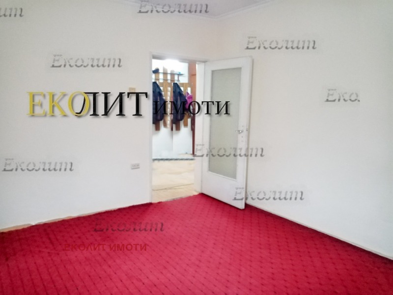 K pronájmu  1 ložnice Sofia , Ljulin 1 , 64 m2 | 68534322