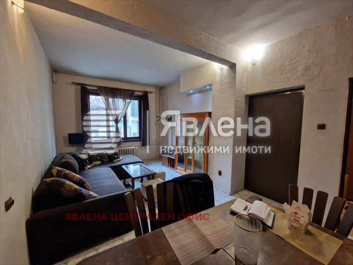 Дава под наем 2-СТАЕН, гр. София, Център, снимка 2 - Апартаменти - 53713809