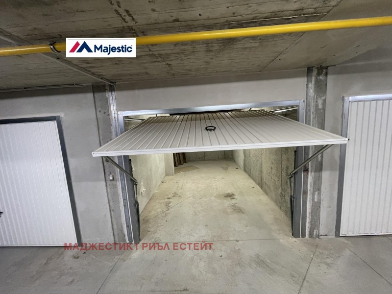 Дава под наем ГАРАЖ, ПАРКОМЯСТО, гр. София, Овча купел, снимка 3 - Гаражи и паркоместа - 53093101