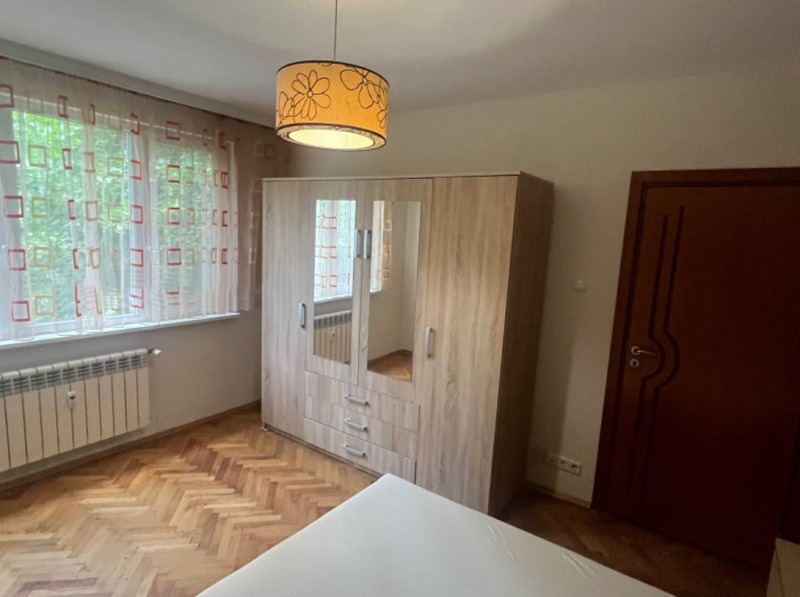 Дава под наем 3-СТАЕН, гр. София, Хиподрума, снимка 3 - Апартаменти - 52519750