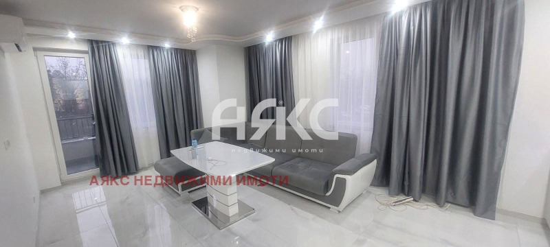 Дава под наем 3-СТАЕН, гр. София, Триъгълника