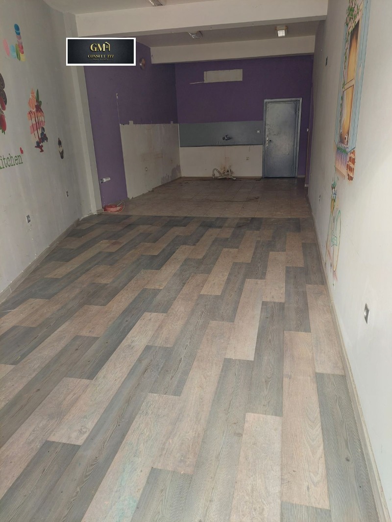 Дава под наем ОФИС, гр. Плевен, Широк център