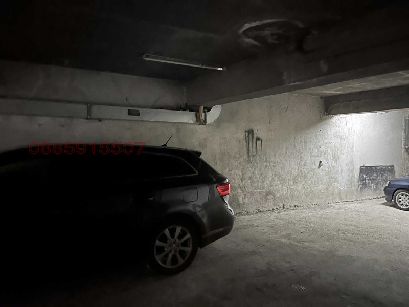 Дава под наем ГАРАЖ, ПАРКОМЯСТО, гр. София, Люлин 8, снимка 2 - Гаражи и паркоместа - 53297167