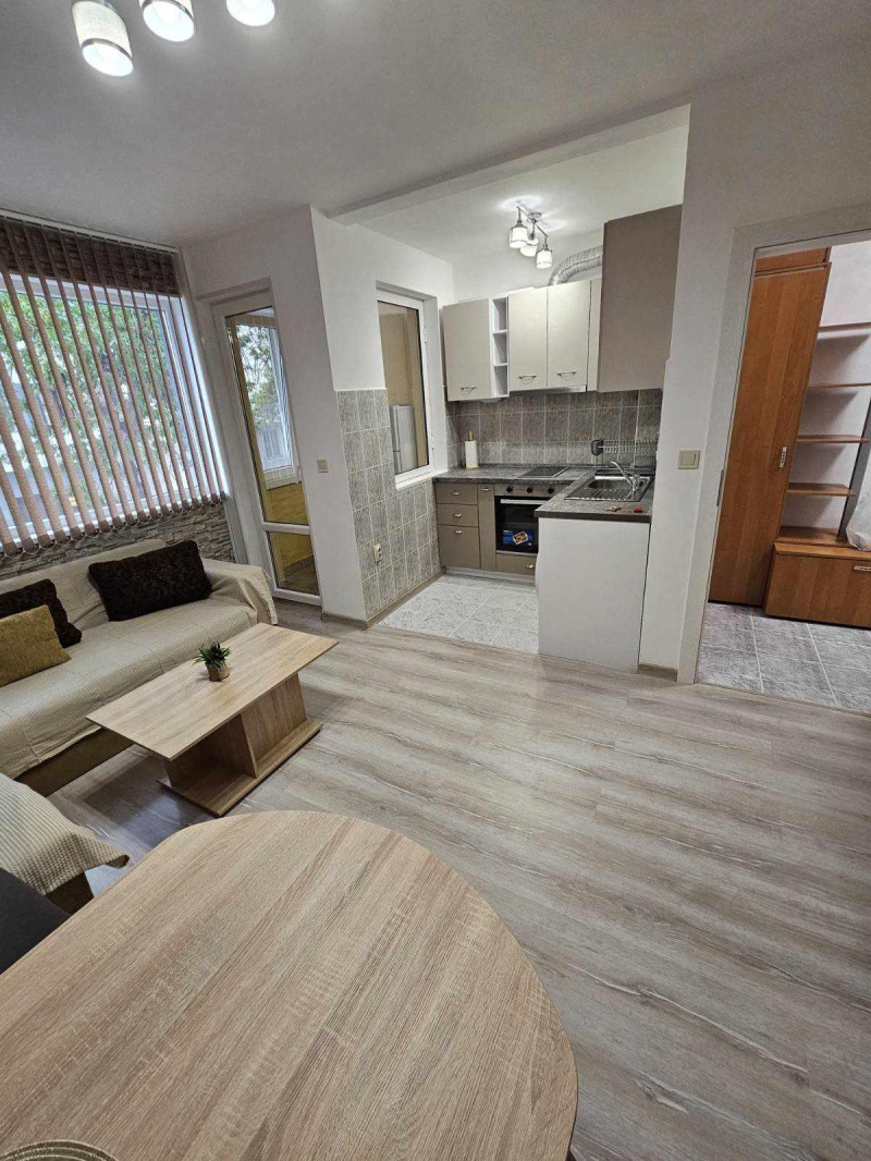 Дава под наем 2-СТАЕН, гр. Варна, Лятно кино Тракия