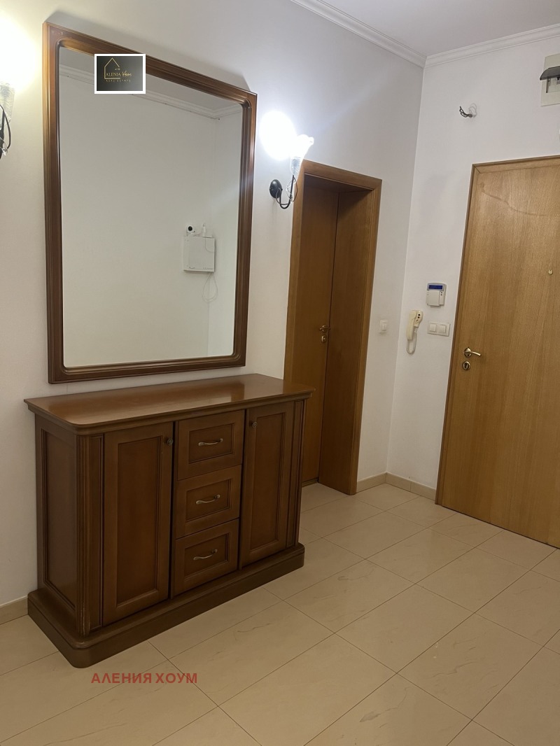 Do wynajęcia  3 sypialnie Sofia , Manastirski liwadi , 240 mkw | 57671875 - obraz [2]