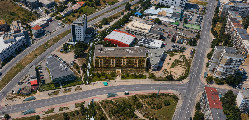 Дава под Наем ОФИС в град София, Дружба 2 - 182 кв.м / 2 000 € » 3 911.66 лв., УНИМОБ