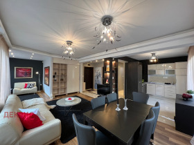 1 chambre Tsentar, Sofia