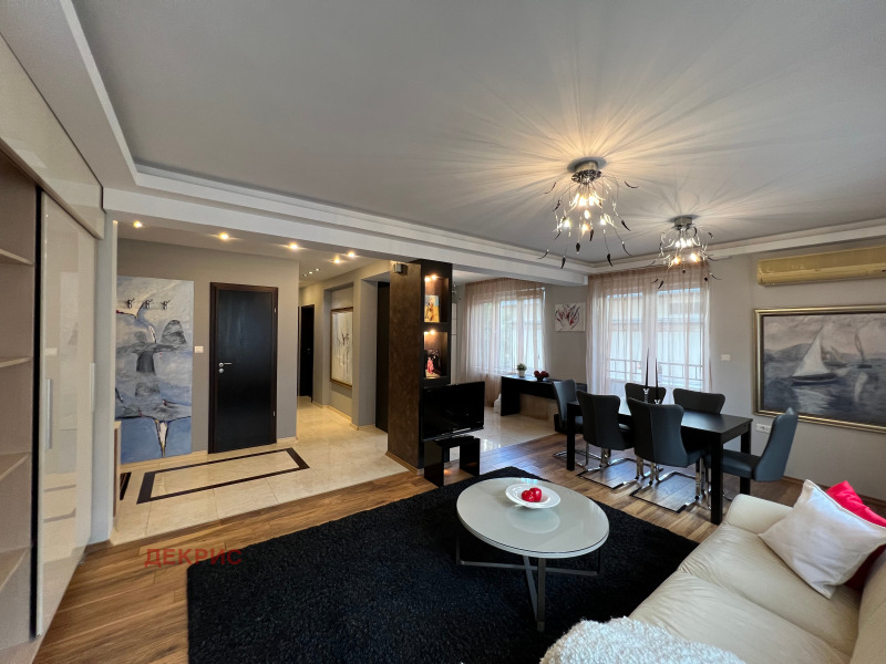 Kiadó  1 hálószoba Sofia , Centar , 120 négyzetméter | 24293222 - kép [5]