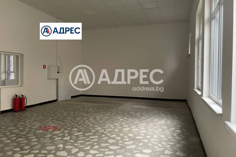 Дава под наем ПРОМ. ПОМЕЩЕНИЕ, гр. Варна, Западна промишлена зона, снимка 5 - Производствени сгради - 53588652