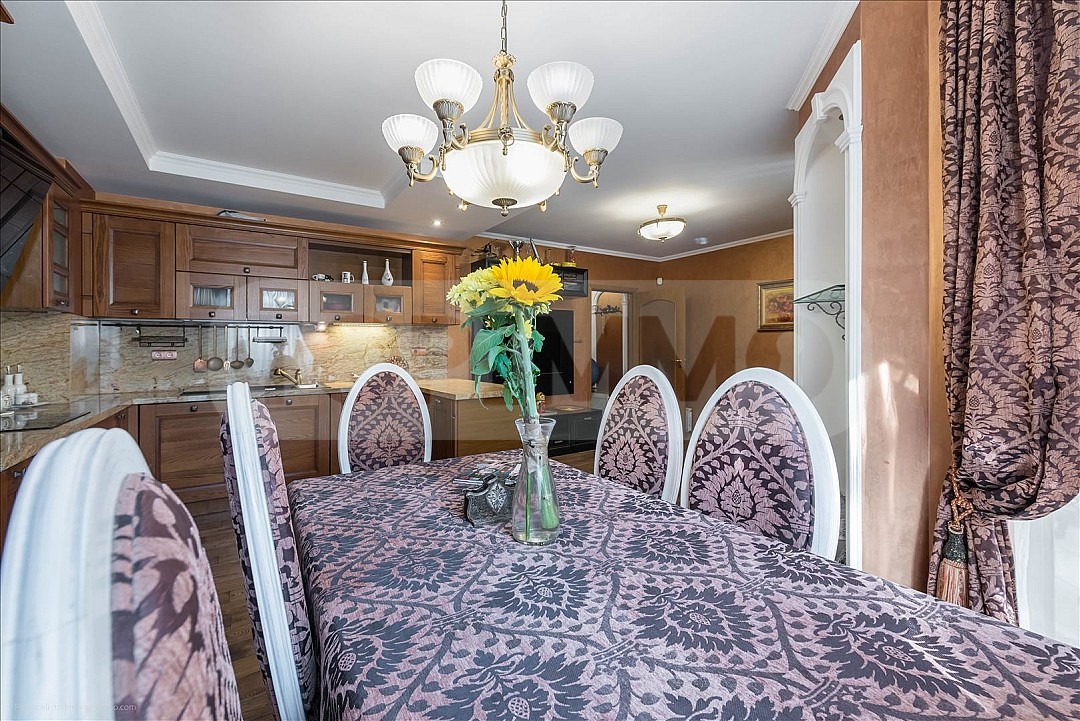 Дава под наем 3-СТАЕН, гр. Варна, Център, снимка 8 - Апартаменти - 53867423