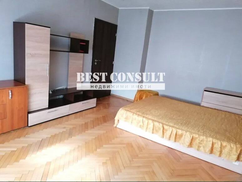 Издаје се  Студио Русе , Вазраждане , 44 м2 | 44040338 - слика [3]