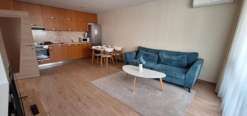 Дава под нем  2-стаен, град Пловдив, Христо Смирненски •  600 EUR • ID 23312588 — holmes.bg - [1] 