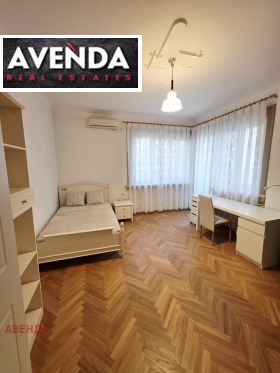 2 slaapkamers Tsentar, Sofia 4