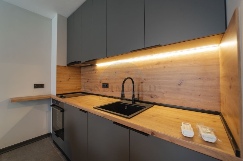 Дава под наем 3-СТАЕН, гр. София, Център, снимка 7 - Апартаменти - 52619283