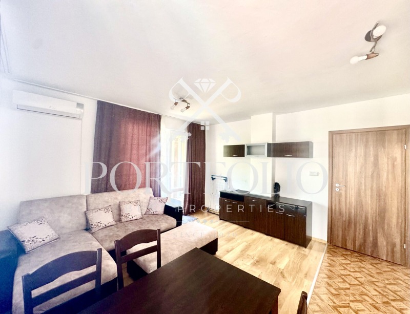 A louer  1 chambre Bourgas , Lazour , 70 m² | 78790024