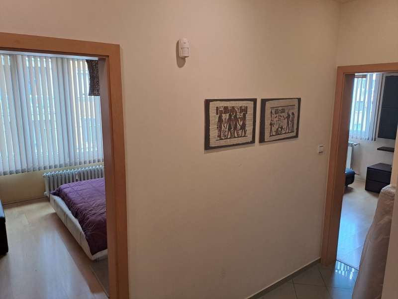K pronájmu  2 ložnice Sofia , Centar , 90 m2 | 27947429 - obraz [11]