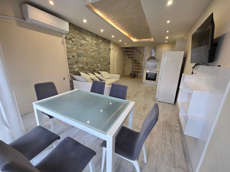 Te huur  Maisonnette Plovdiv , Kamenitsa 1 , 140 m² | 20413418 - afbeelding [2]