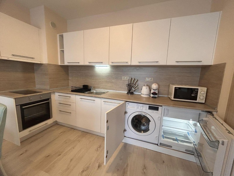 K pronájmu  1 ložnice Varna , Asparuchovo , 75 m2 | 91034768 - obraz [6]