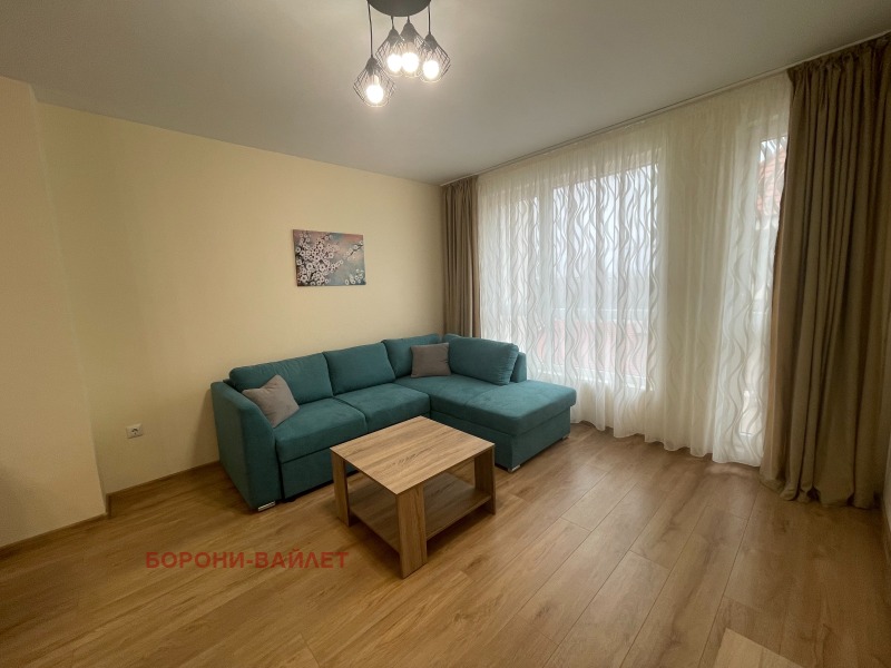 Προς ενοικίαση  1 υπνοδωμάτιο Πλοβδηβ , Χρηστο Σμηρνενσκη , 60 τ.μ | 10294607