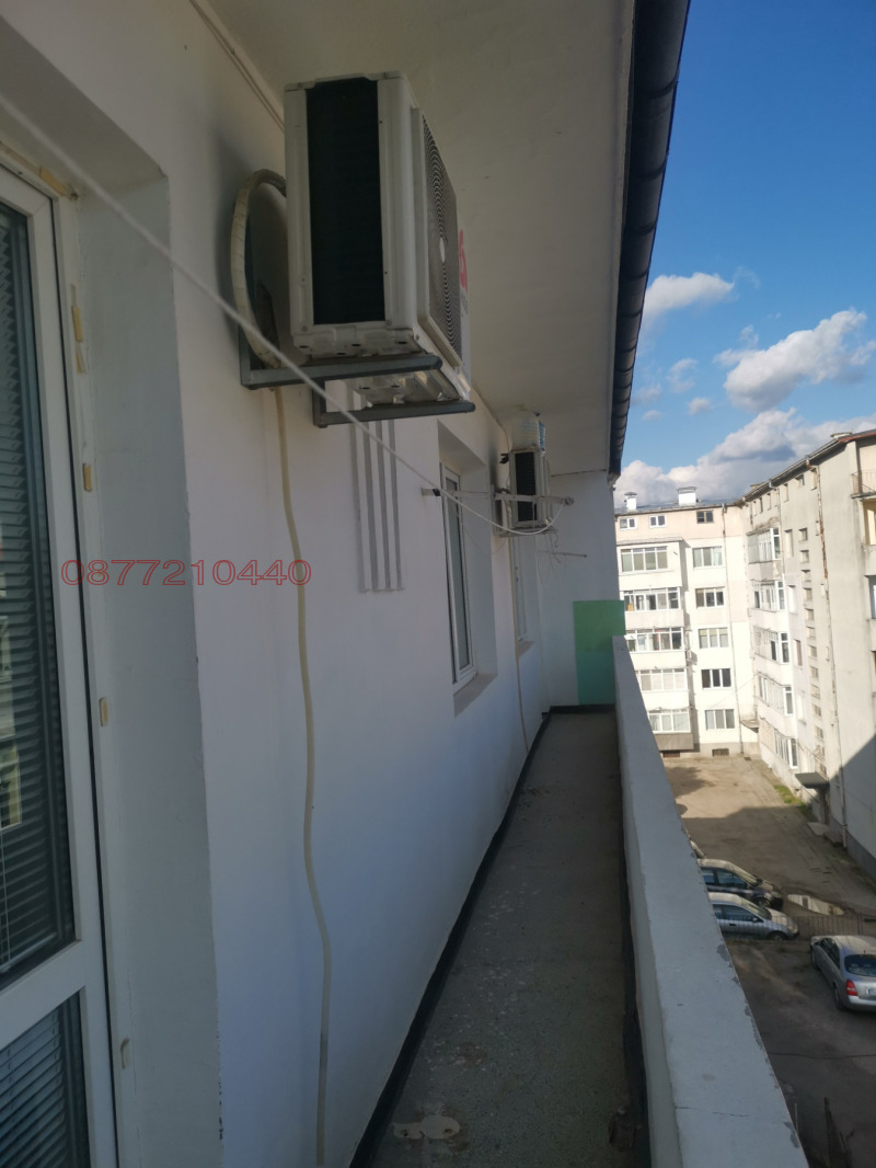 Te huur  2 slaapkamers Dobritsj , Tsentar , 75 m² | 74847709