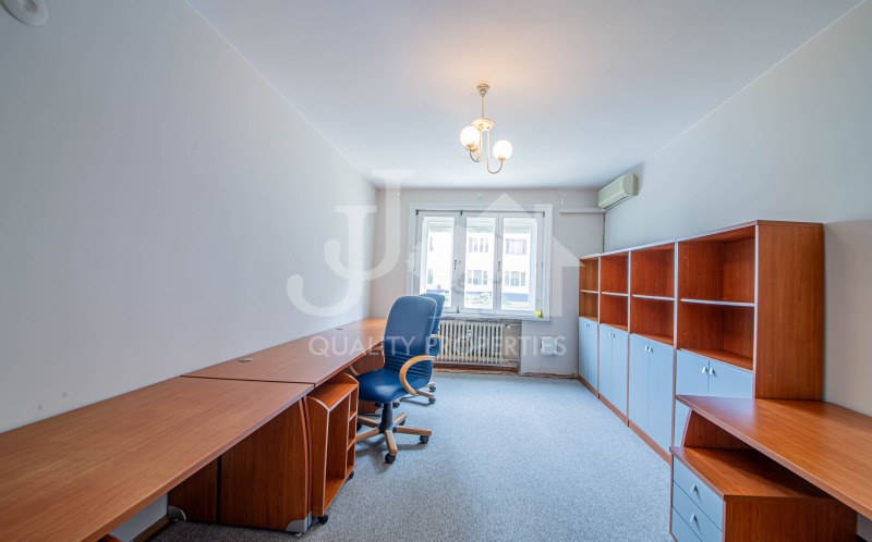Дава под наем  Офис град София , Център , 67 кв.м | 54961472 - изображение [2]