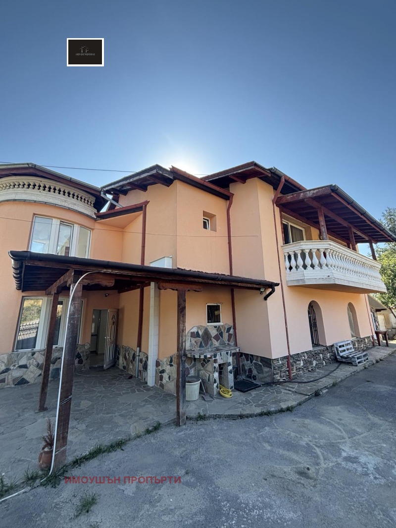 Kiadó  Ház Sofia , Bistrica , 265 négyzetméter | 93644440 - kép [12]