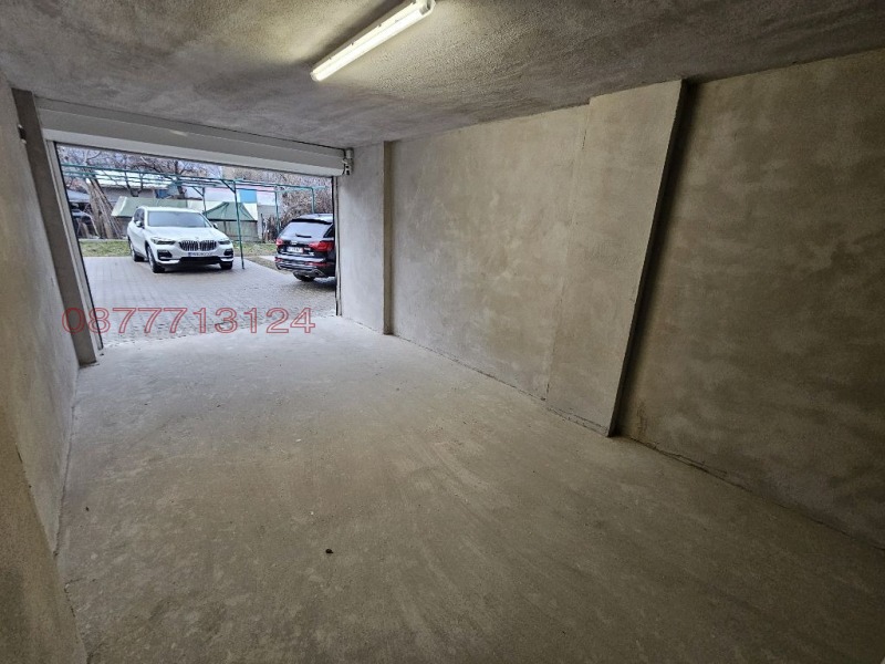 Дава под наем ГАРАЖ, ПАРКОМЯСТО, гр. София, област София-град, снимка 6 - Гаражи и паркоместа - 52974642