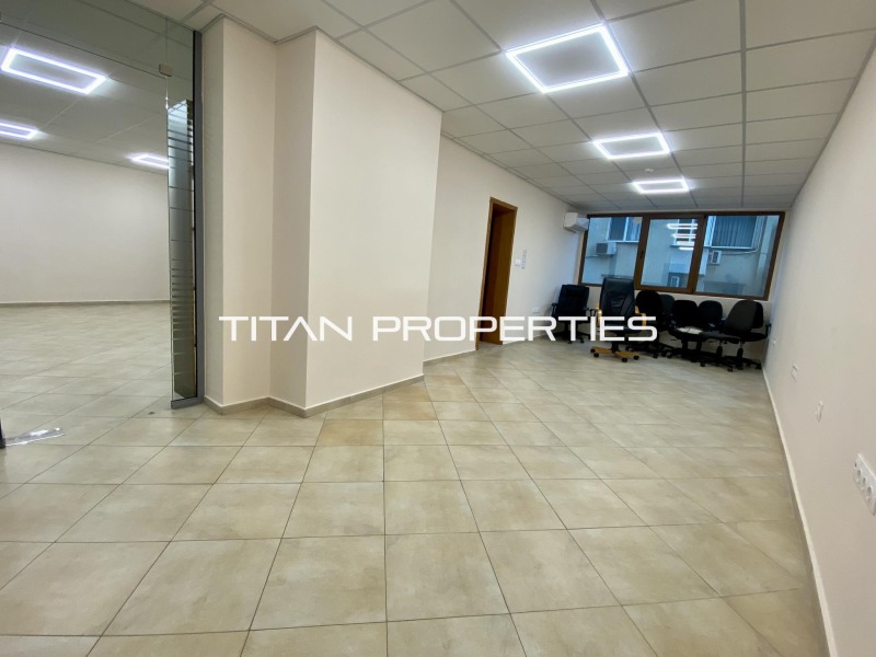 Te huur  Kantoor Varna , Tsentar , 100 m² | 29978363 - afbeelding [12]