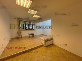 De inchiriat 1 dormitor