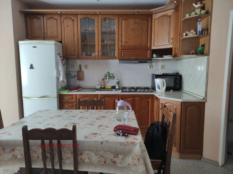 Дава под наем  3-стаен град Пловдив , Каменица 1 , 99 кв.м | 23499376 - изображение [17]