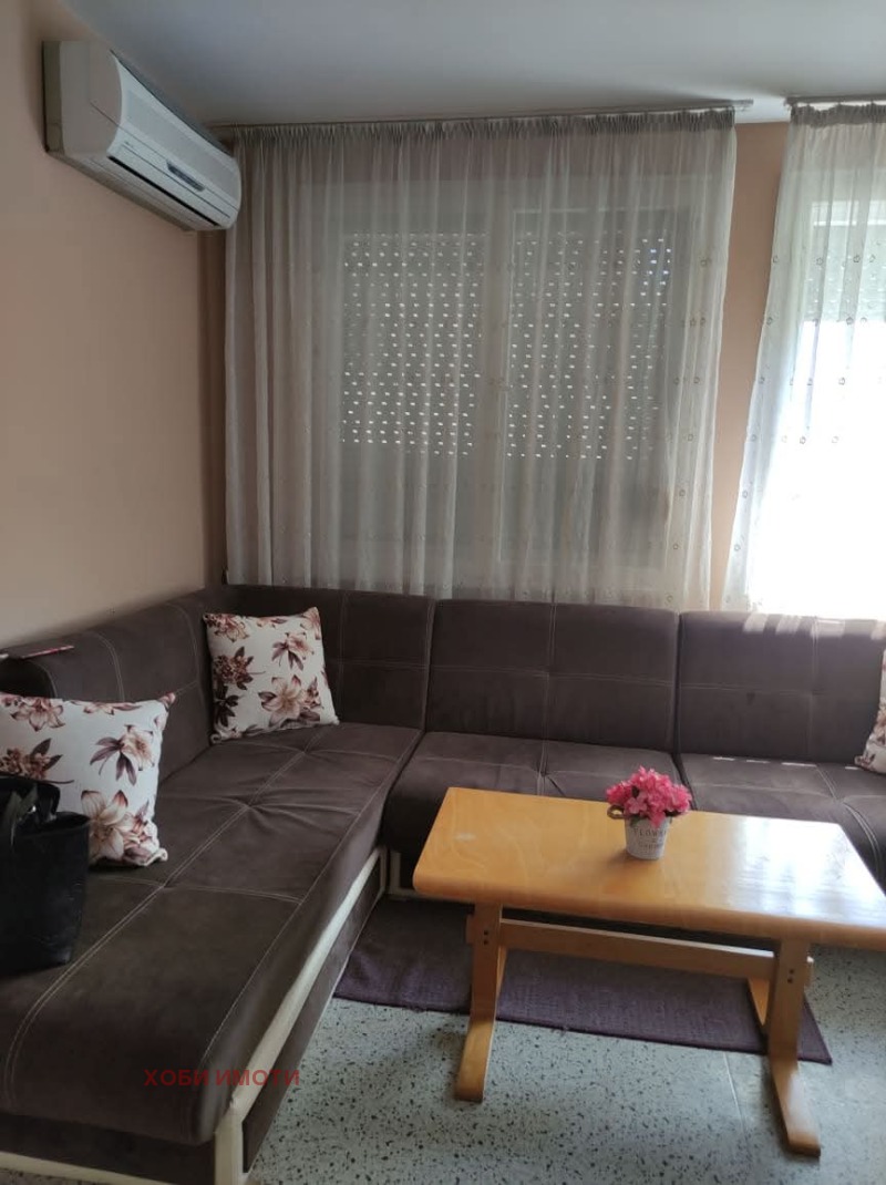 Дава под наем  3-стаен град Пловдив , Каменица 1 , 99 кв.м | 23499376