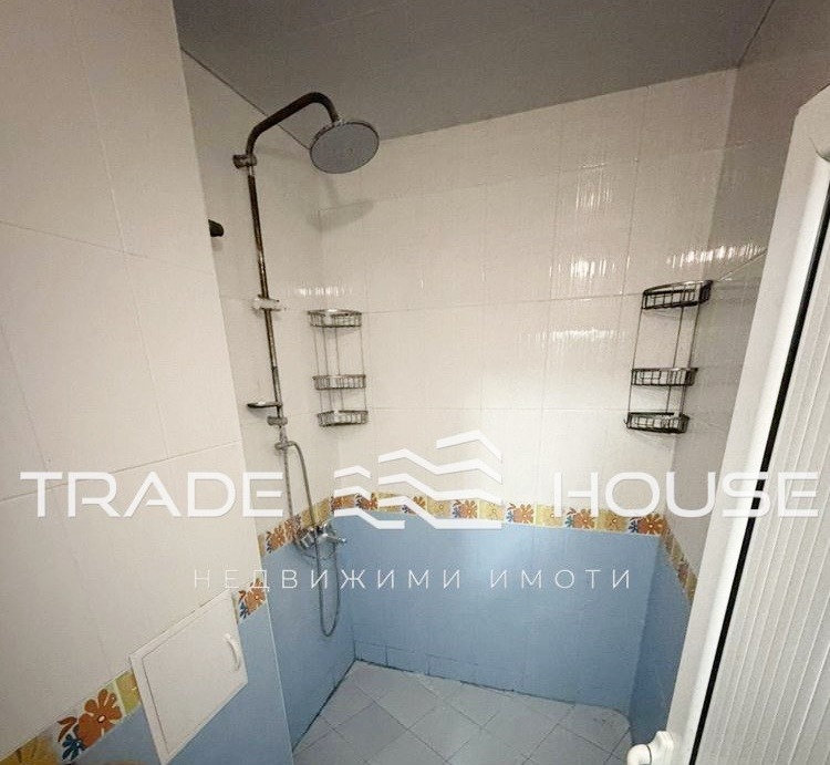 Дава под наем 4-СТАЕН, гр. Пловдив, Кючук Париж, снимка 10 - Апартаменти - 53809736