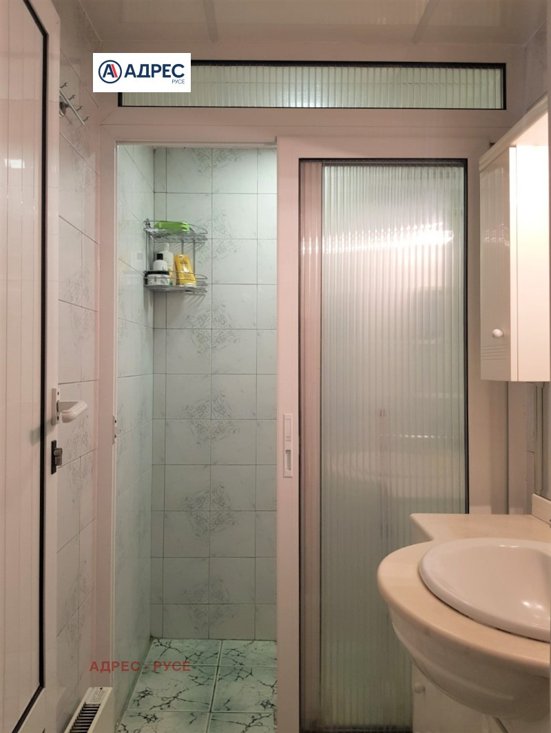 Дава под наем 2-СТАЕН, гр. Русе, Център, снимка 11 - Апартаменти - 52989466