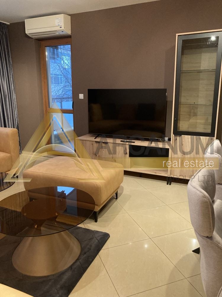 Дава под наем 3-СТАЕН, гр. Варна, Център, снимка 2 - Апартаменти - 54253058