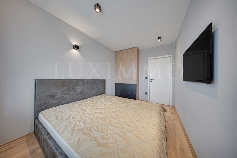 Kiadó  3 hálószobás Sofia , Mladost 2 , 211 négyzetméter | 14744654 - kép [17]