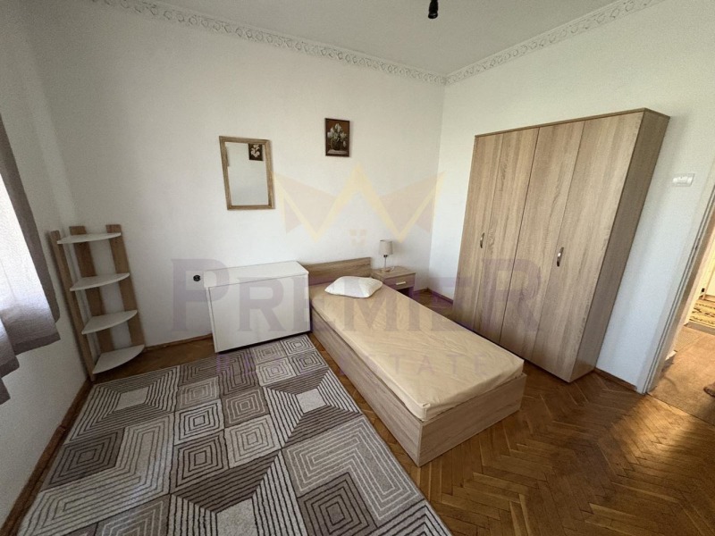 Дава под наем 4-СТАЕН, гр. Варна, Окръжна болница-Генерали, снимка 11 - Апартаменти - 52453381