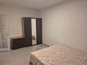 1 quarto Ilinden, Sofia 2