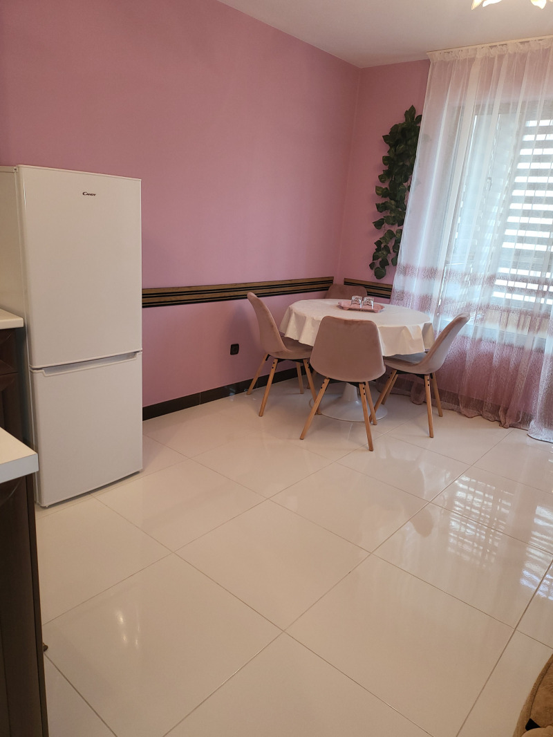 Do wynajęcia  1 sypialnia Sofia , Podujane , 70 mkw | 87859071 - obraz [2]