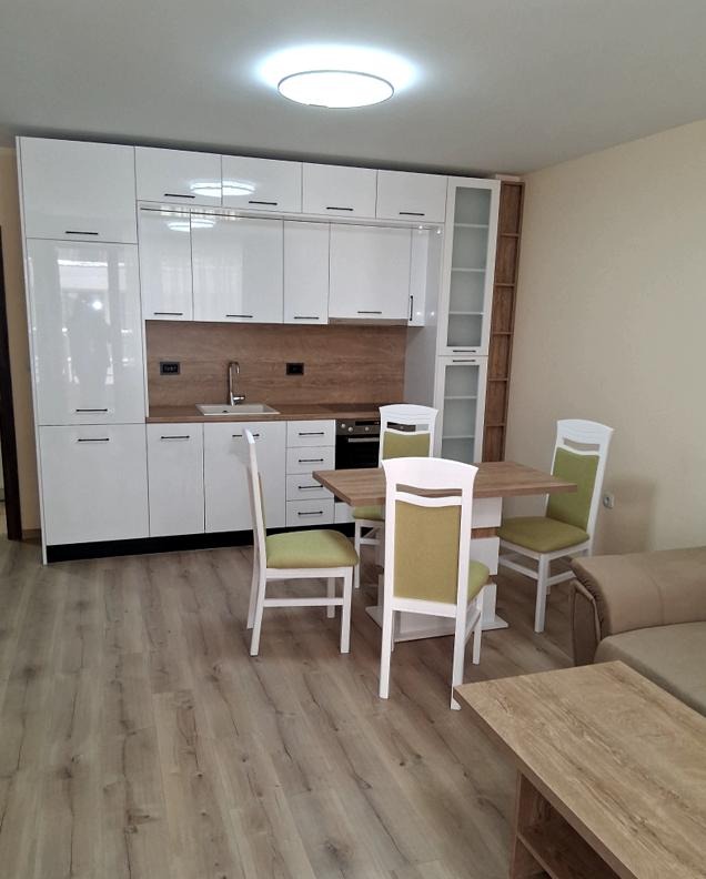 Zu vermieten  1 Schlafzimmer Plowdiw , Marascha , 62 qm | 88885327