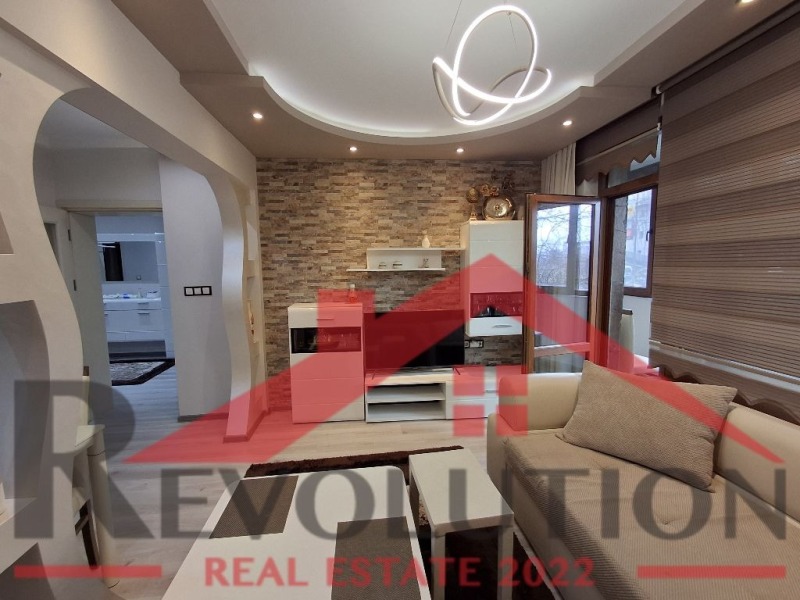 Дава под наем 3-СТАЕН, гр. Кърджали, Център, снимка 4 - Апартаменти - 53199190