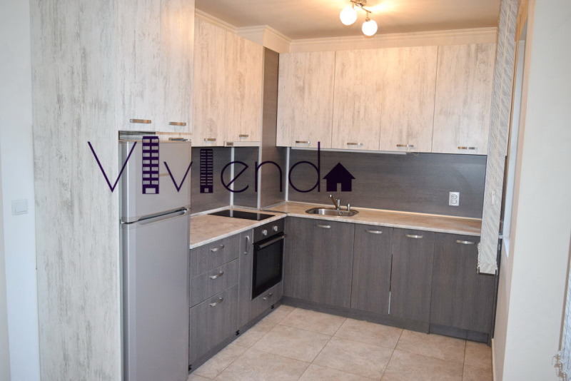 Дава под наем 3-СТАЕН, гр. София, Сухата река