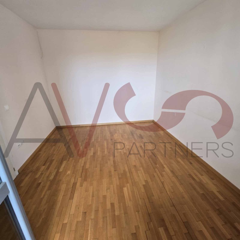 Kiadó  Hivatal Sofia , Geo Milev , 100 négyzetméter | 72574851 - kép [4]