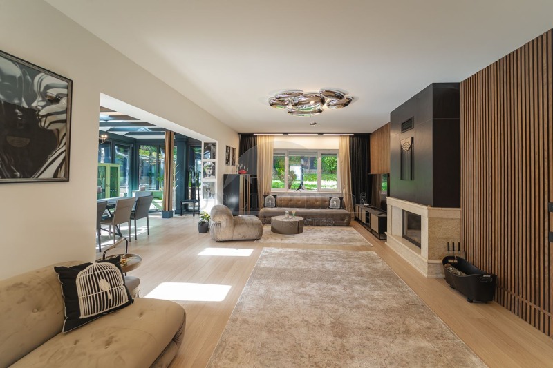 Para alugar  Casa Sofia , Boiana , 440 m² | 53015567 - imagem [2]