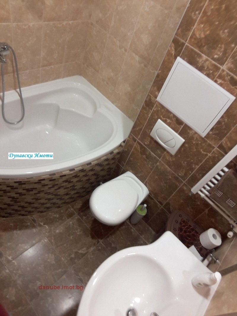 Издаје се  1 спаваћа соба Русе , Центар , 65 м2 | 85625198 - слика [6]