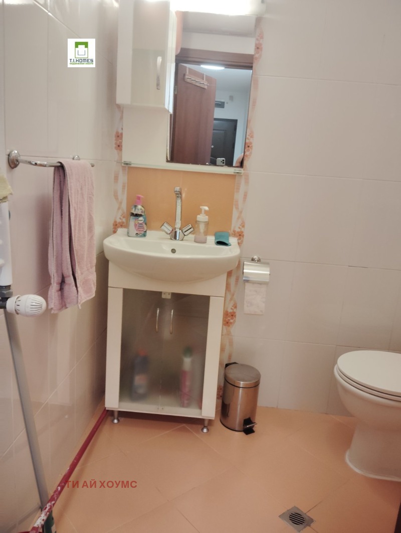 Zu vermieten  1 Schlafzimmer Sofia , Studentski grad , 75 qm | 89301696 - Bild [11]