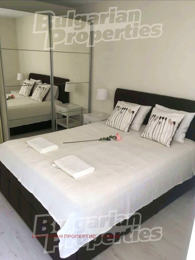 Издаје се  2 спаваће собе Софија , Центар , 90 м2 | 24988409 - слика [8]