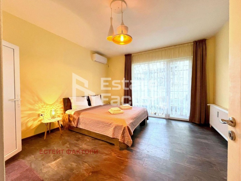 Дава под наем 3-СТАЕН, гр. София, Център, снимка 3 - Апартаменти - 53003157